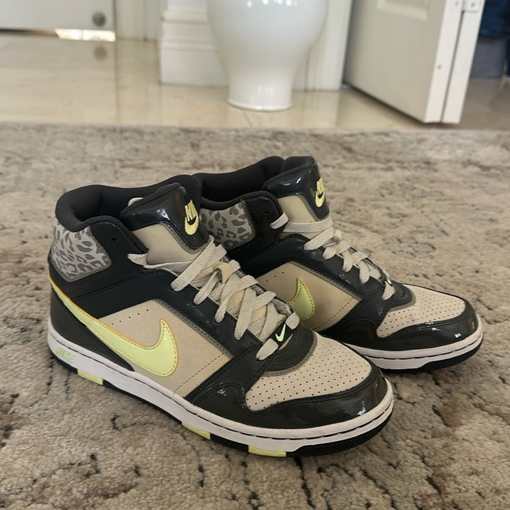 Wmns Prestige 3 Skinny High Premium 'Leopard' NIKE